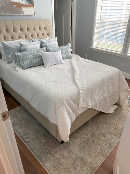 Jubiliant Bedroom Set A