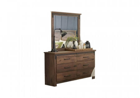 Pine Dresser